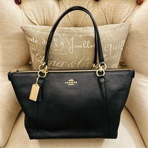 Coach Ava Tote Bag in Black Crossgrain Leather